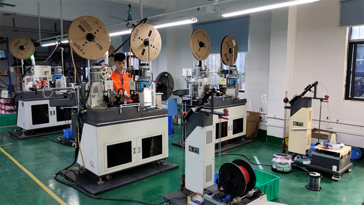 Sd73648d9f7bf4645aae76c9589a320b6R